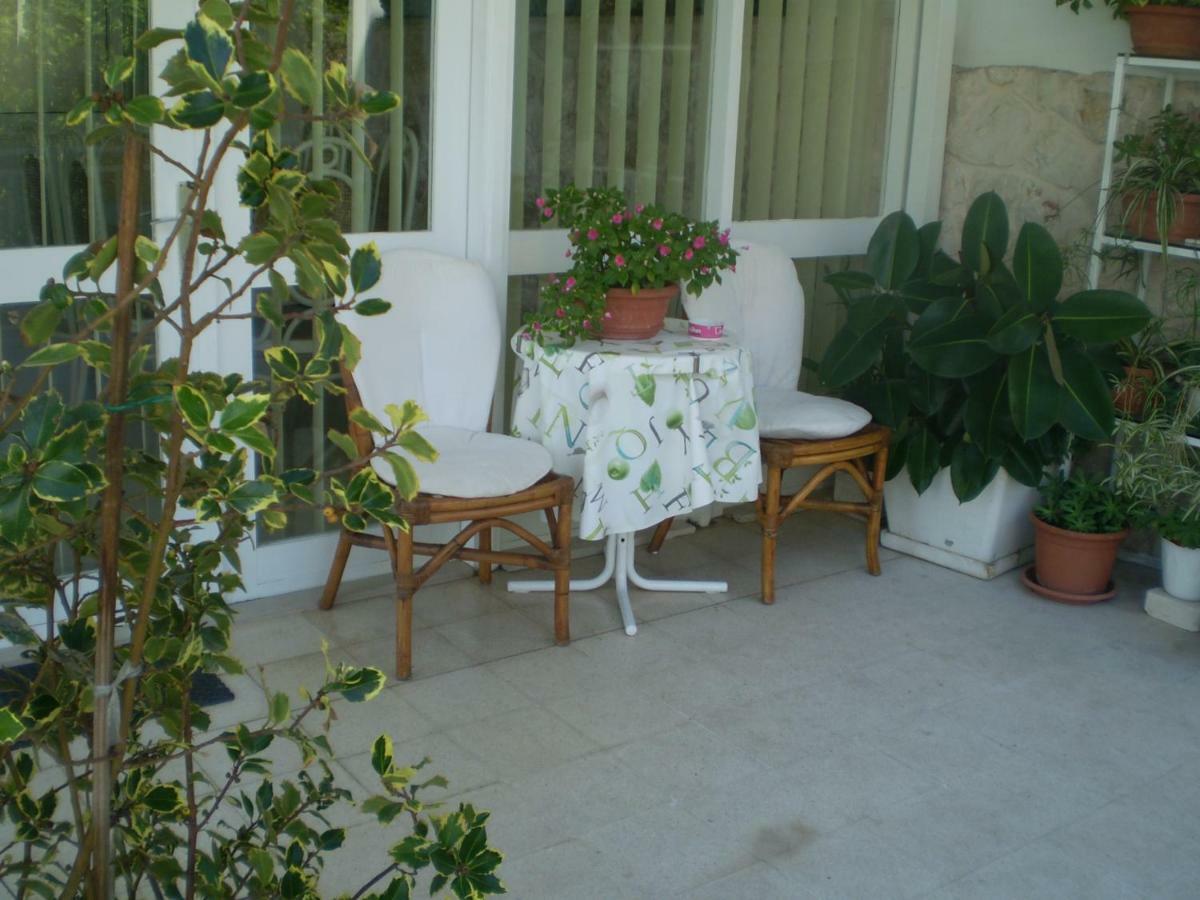 Ana Hvar Apartment *