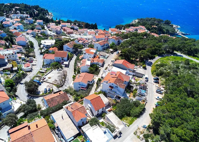 Ana Del Sol - Zf Hvar