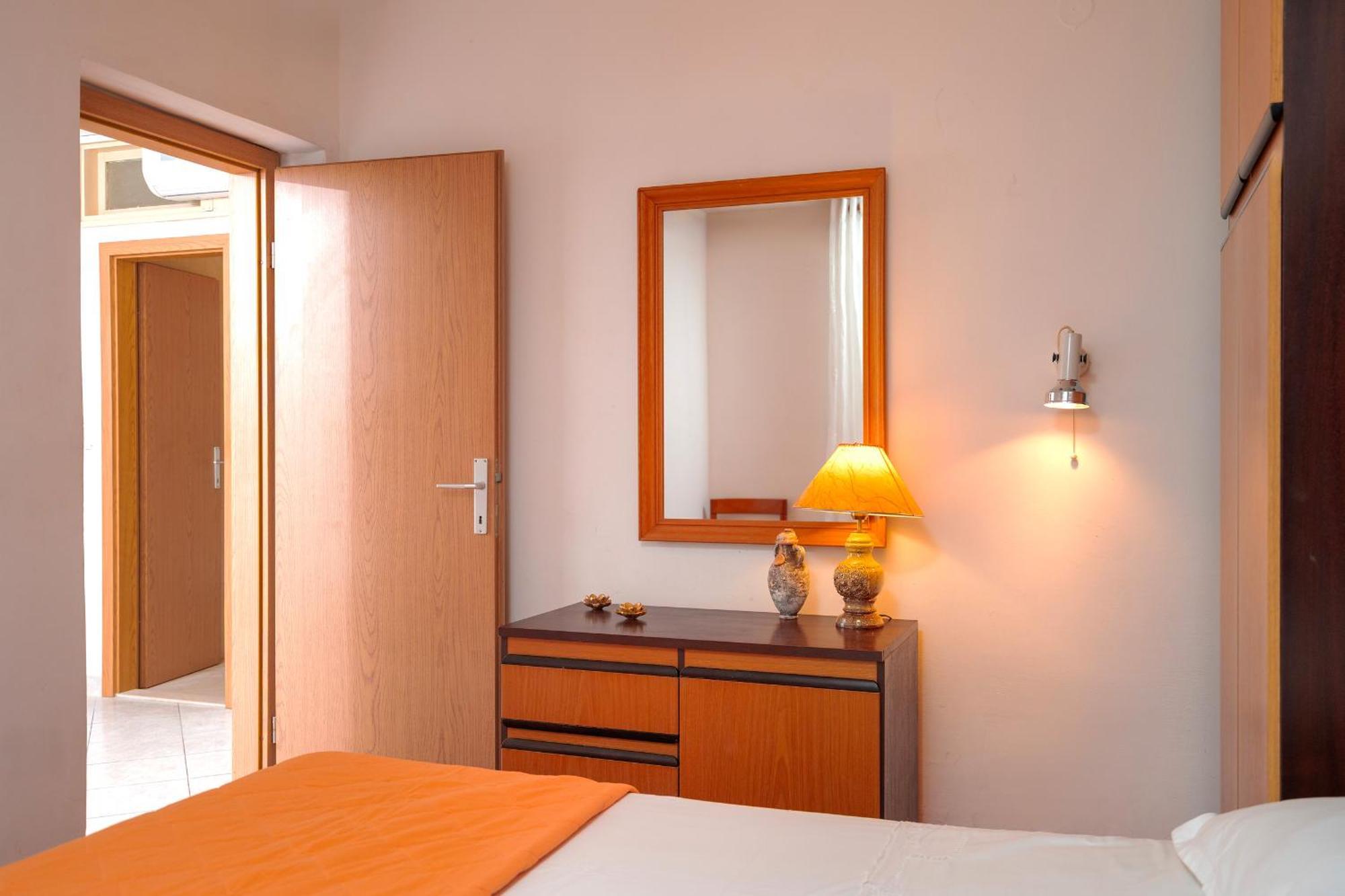 Apartma Ana Del Sol - Zf Hvar *